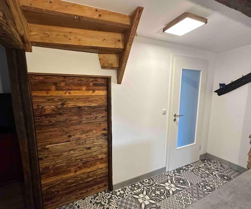 Neue Ferienwohnung Direkt Am Vulkanradweg Ortenberg  Exteriér fotografie